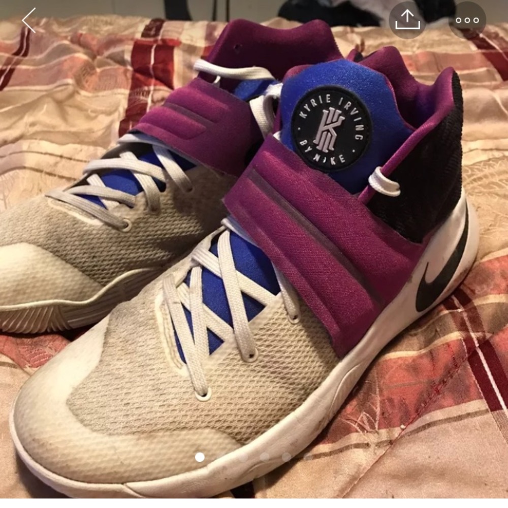 Nike shoes